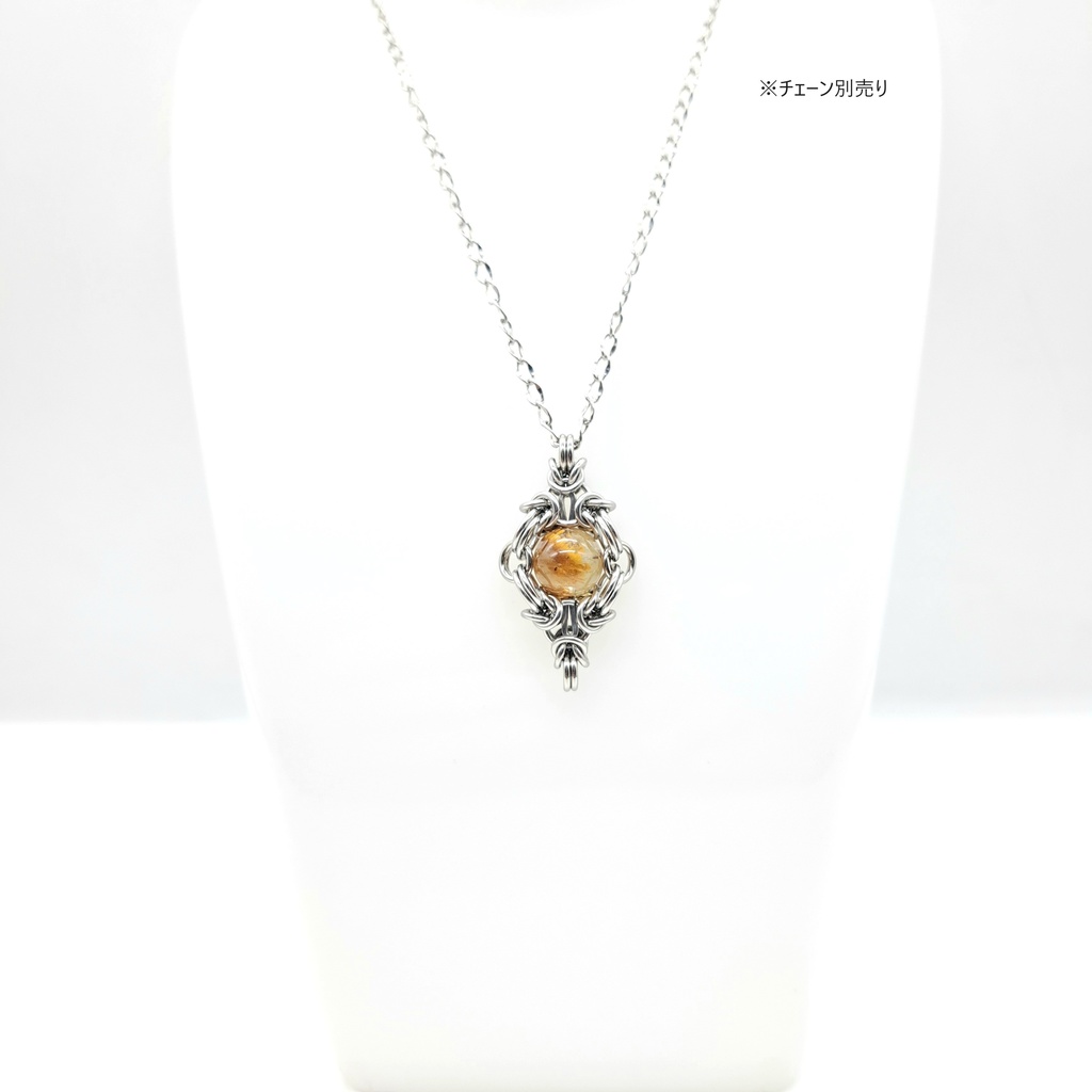 カコクセナイトインクォーツ