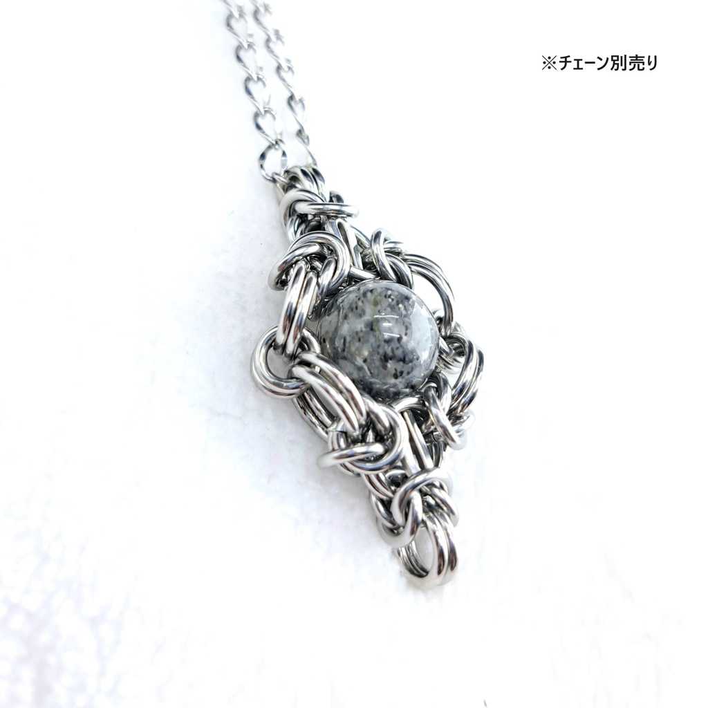 シルバーの煌めき! ブラック サンストーン ペンダントトップ