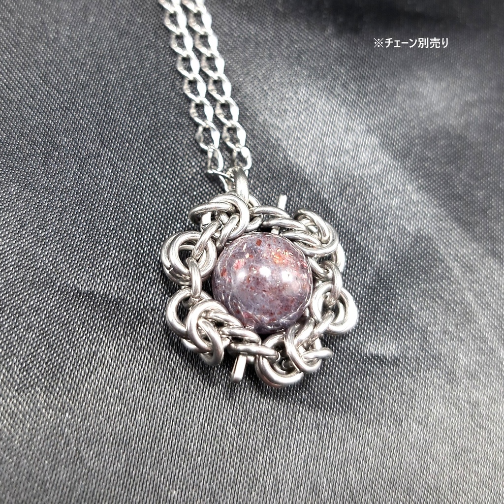 アイオライトに煌めく輝き! アイオライトサンストーン ペンダントトップ