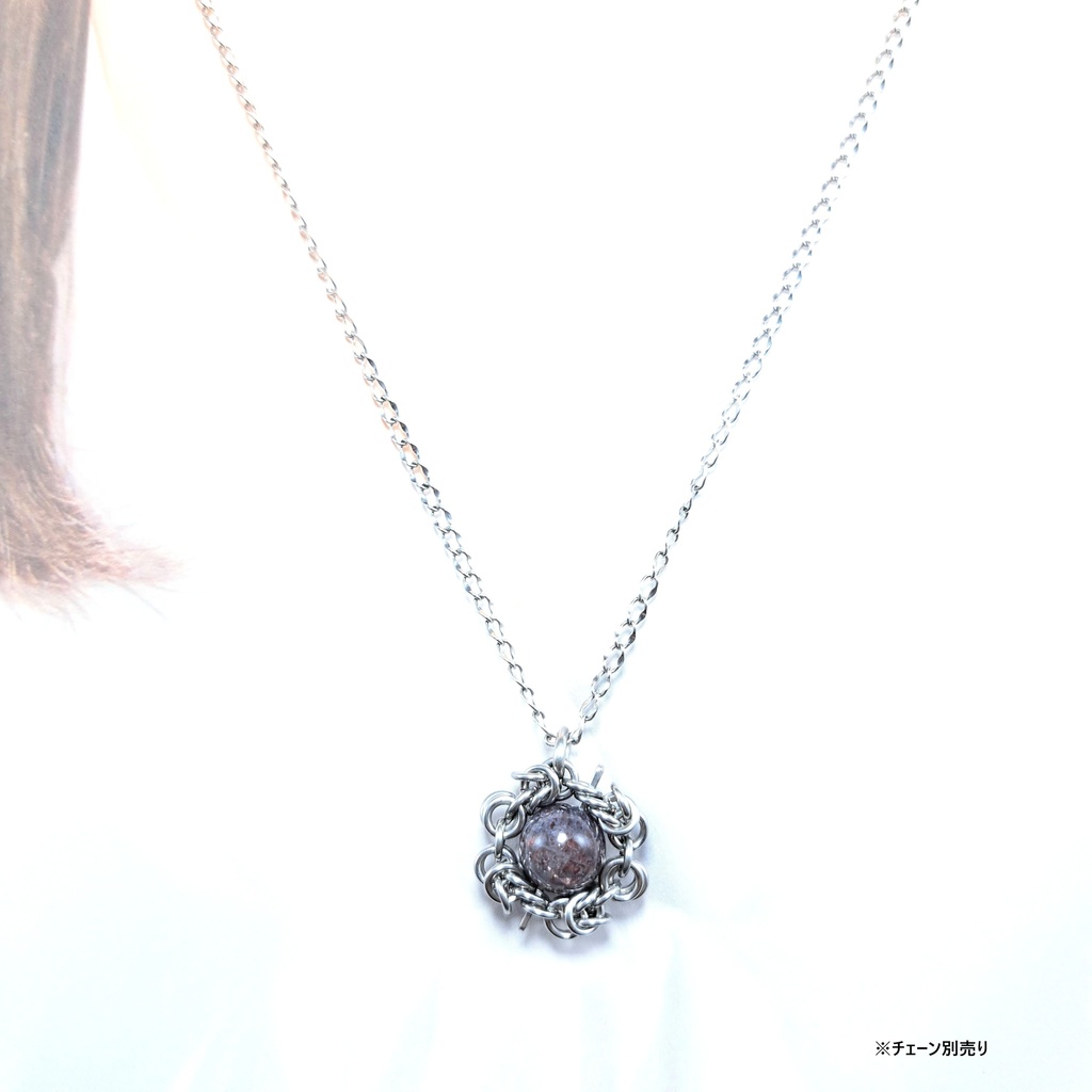 アイオライトに煌めく輝き! アイオライトサンストーン ペンダントトップ