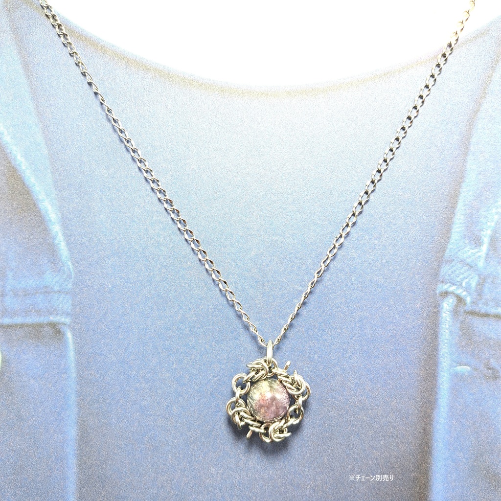 色々な鉱物が混ざり合った天然石! アメジストインクォーツ ペンダントトップ