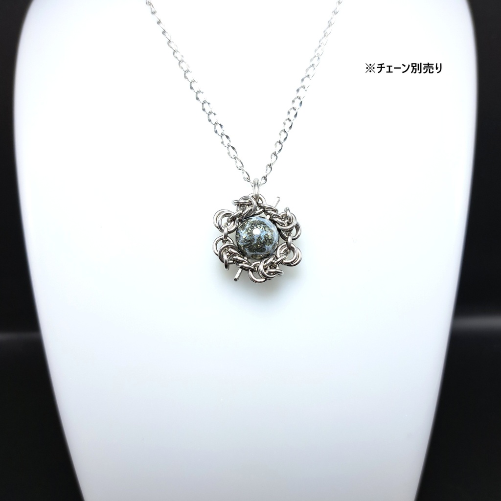 パイライトとマーカサイトの共生鉱物! パイライトインカルセドニー ペンダントトップ