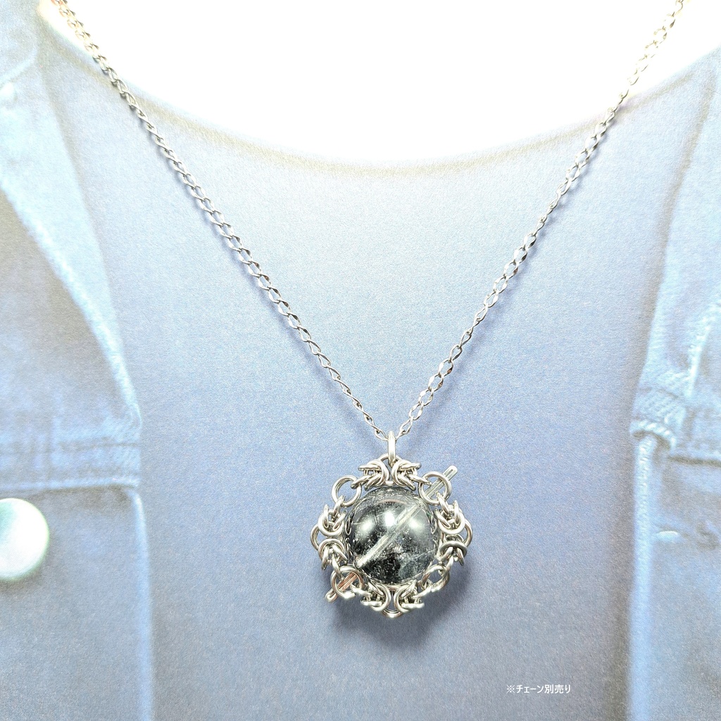 ±17㎜の巨珠!! グラファイト 入り エレスチャルクォーツ (ヒマラヤ水晶) ペンダントトップ