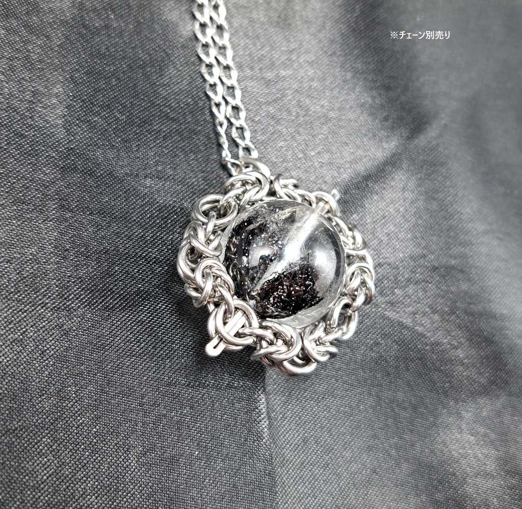 ±17㎜の巨珠!! グラファイト 入り エレスチャルクォーツ (ヒマラヤ水晶) ペンダントトップ