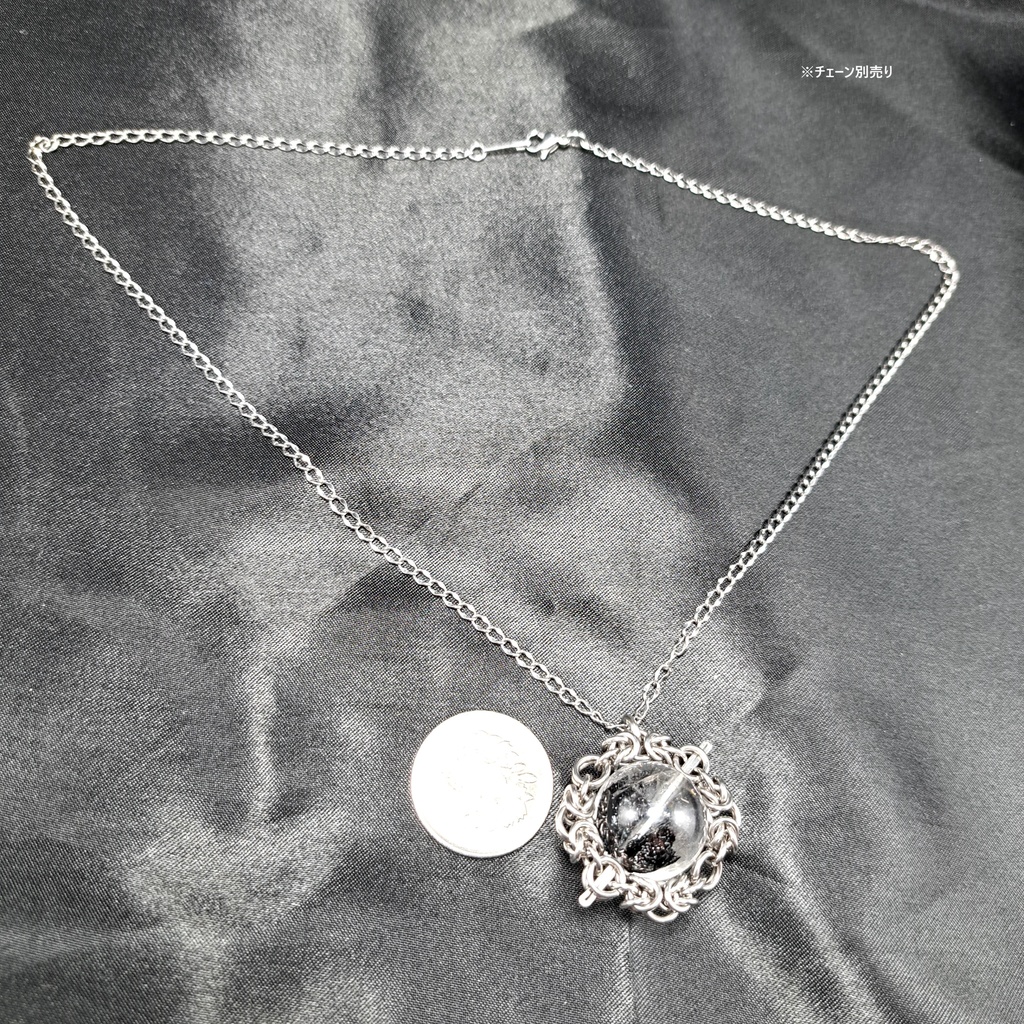 ±17㎜の巨珠!! グラファイト 入り エレスチャルクォーツ (ヒマラヤ水晶) ペンダントトップ