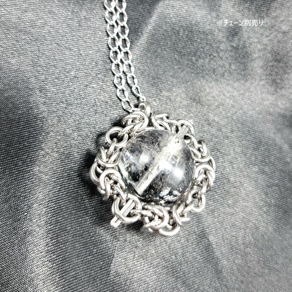 ±17㎜の巨珠!! グラファイト 入り エレスチャルクォーツ (ヒマラヤ水晶) ペンダントトップ