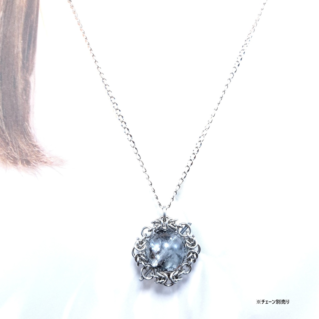 ±17㎜の巨珠!! グラファイト 入り エレスチャルクォーツ (ヒマラヤ水晶) ペンダントトップ