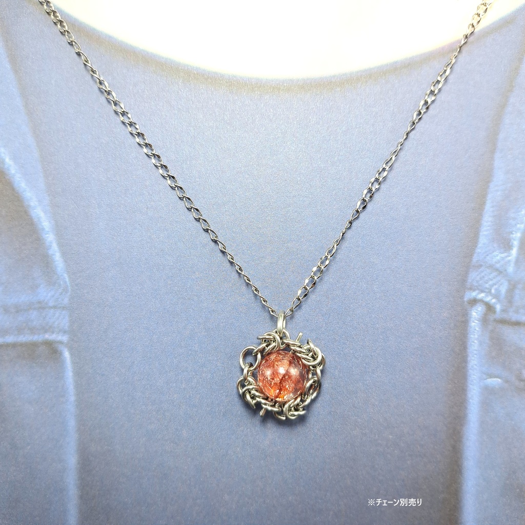 発色抜群! 錦鯉水晶 (ライモナイトインクォーツ) ペンダントトップ