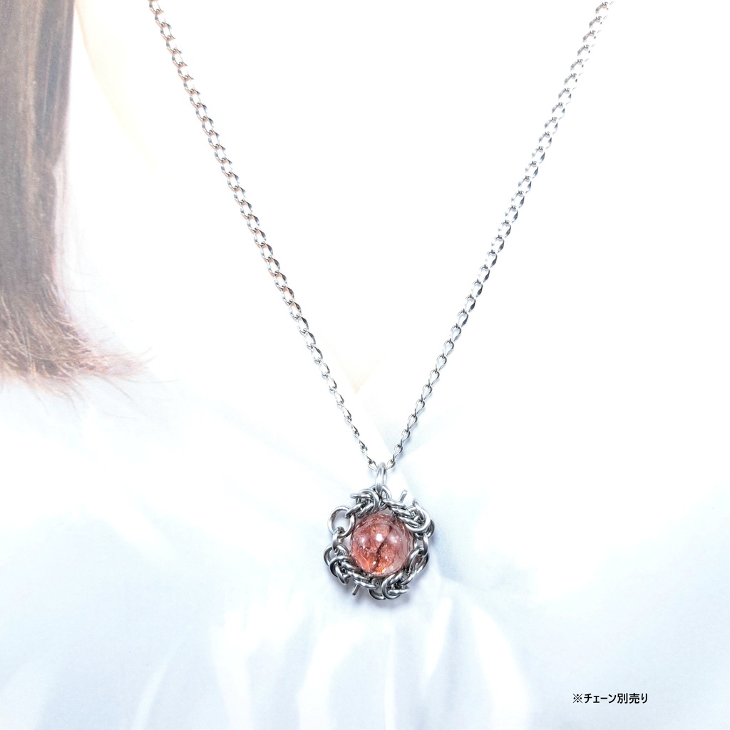 発色抜群! 錦鯉水晶 (ライモナイトインクォーツ) ペンダントトップ