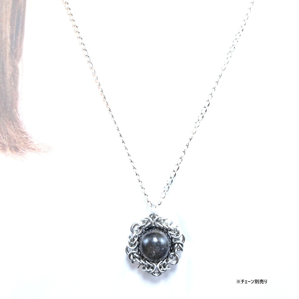 まるで夜の星空の様な美しさ! アイオライトサンストーン ペンダントトップ