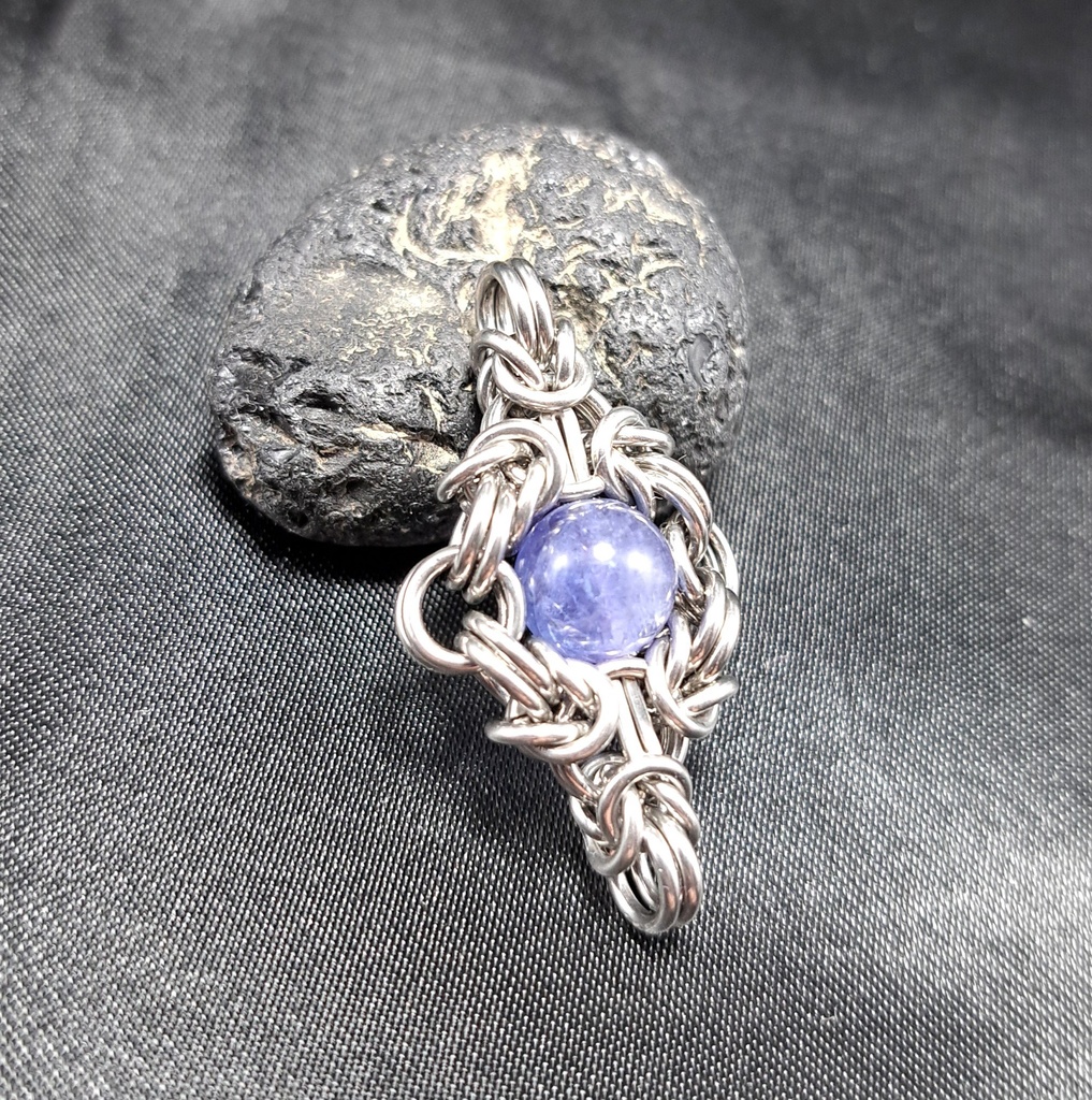 タンザナイト　ペンダントトップ