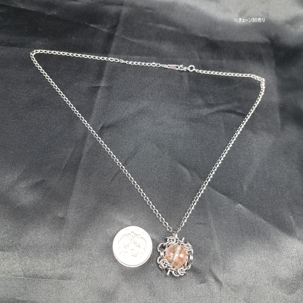 レアな鉱物! ガーネット & オージャイト イン クォーツ ペンダントトップ