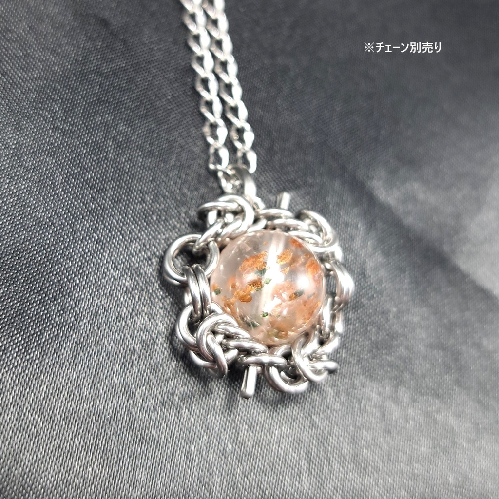 レアな鉱物! ガーネット & オージャイト イン クォーツ ペンダントトップ