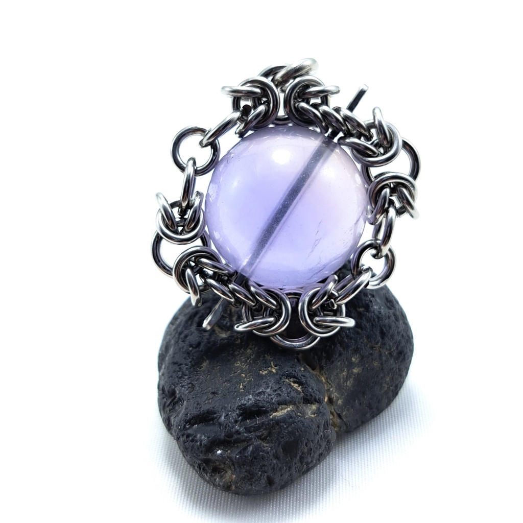 ラベンダーの雫 〜透明感あふれる フローライト (蛍石) ペンダントトップ〜
