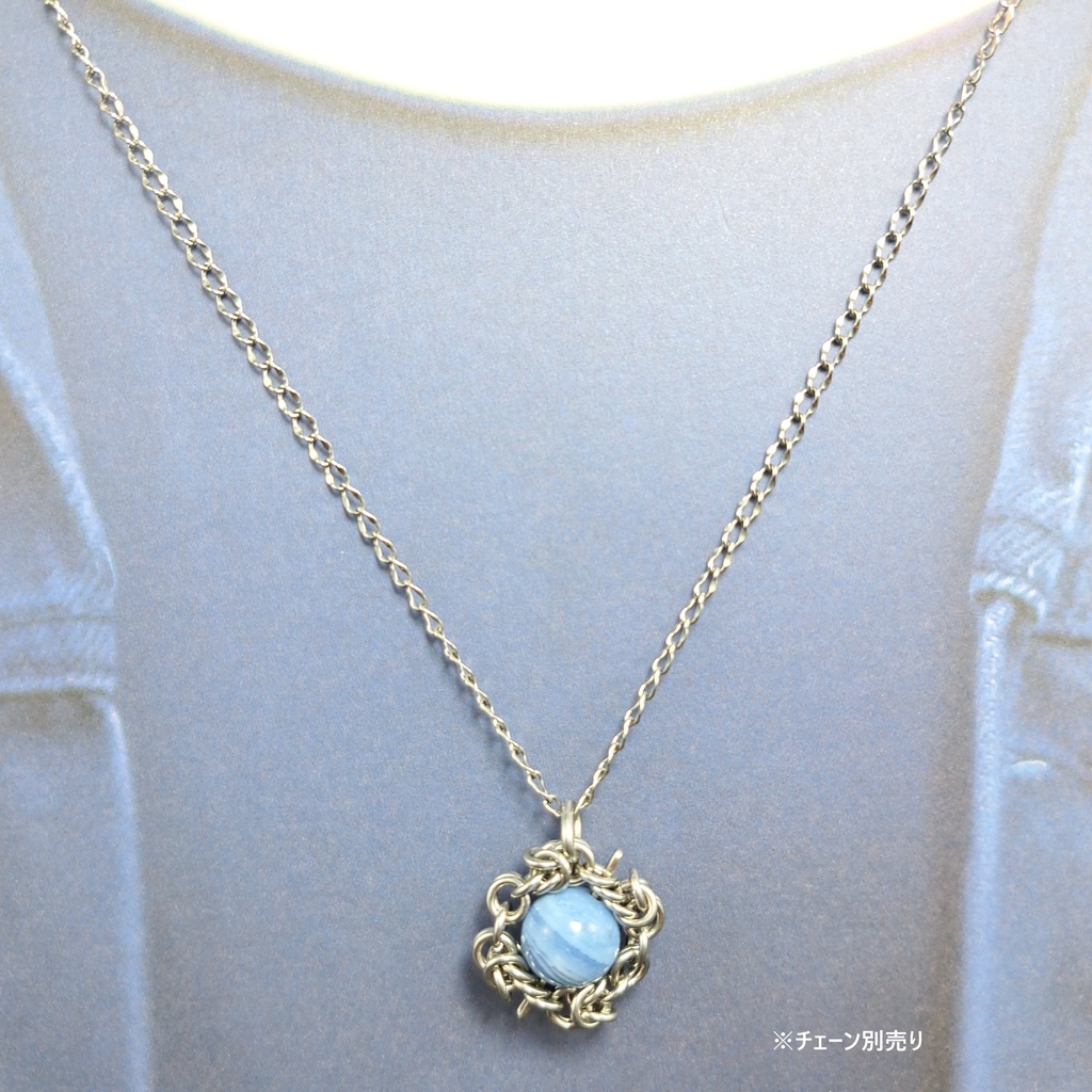 高発色! 特有な模様が綺麗な オーウィー ブルーオパール ペンダントトップ