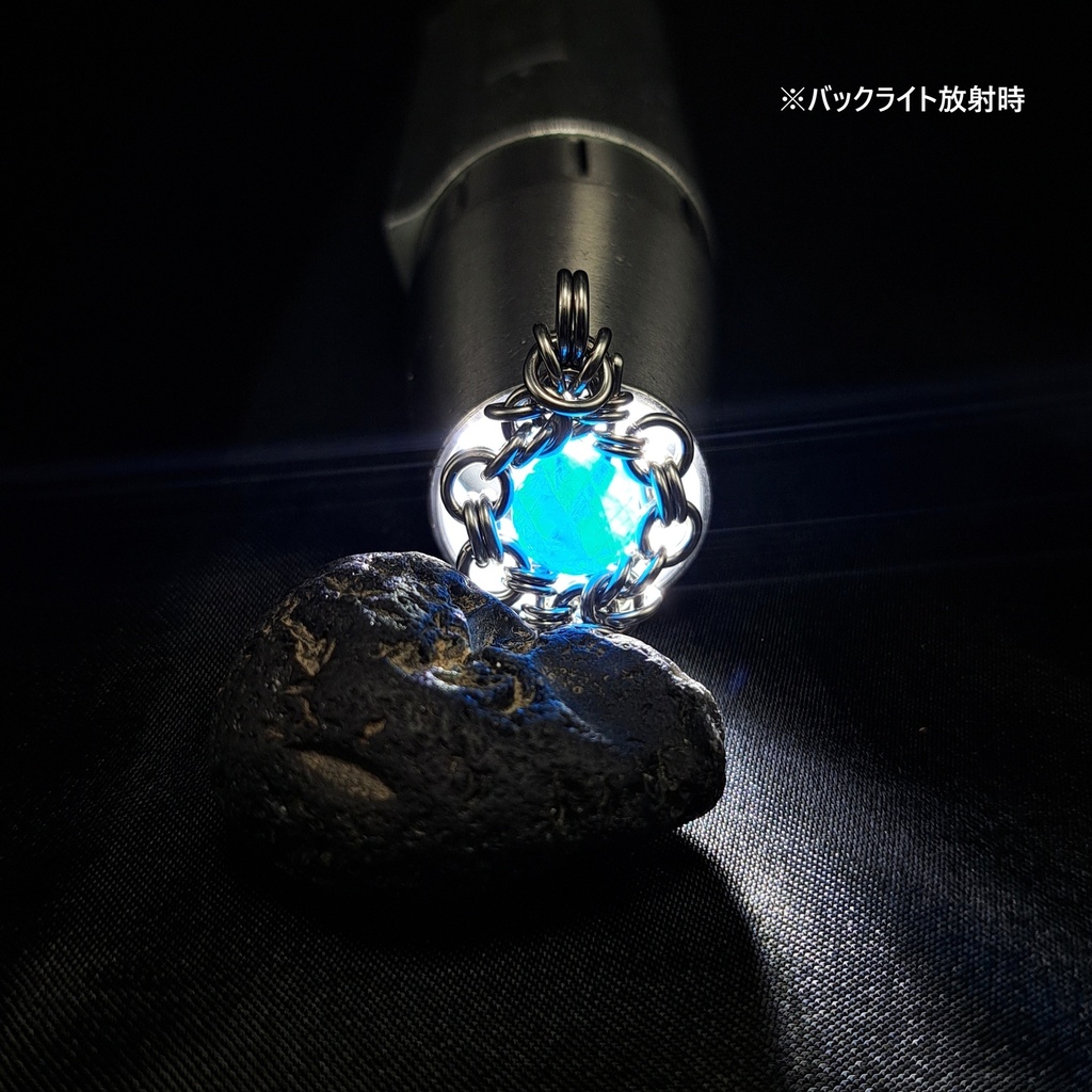 青のしずく! ブルー アパタイト ペンダントトップ