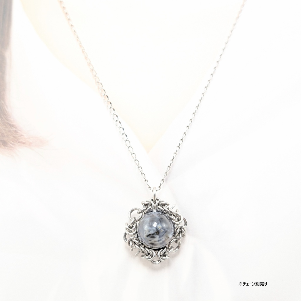 自然の造形美が綺麗! ブルー モスアゲート ペンダントトップ