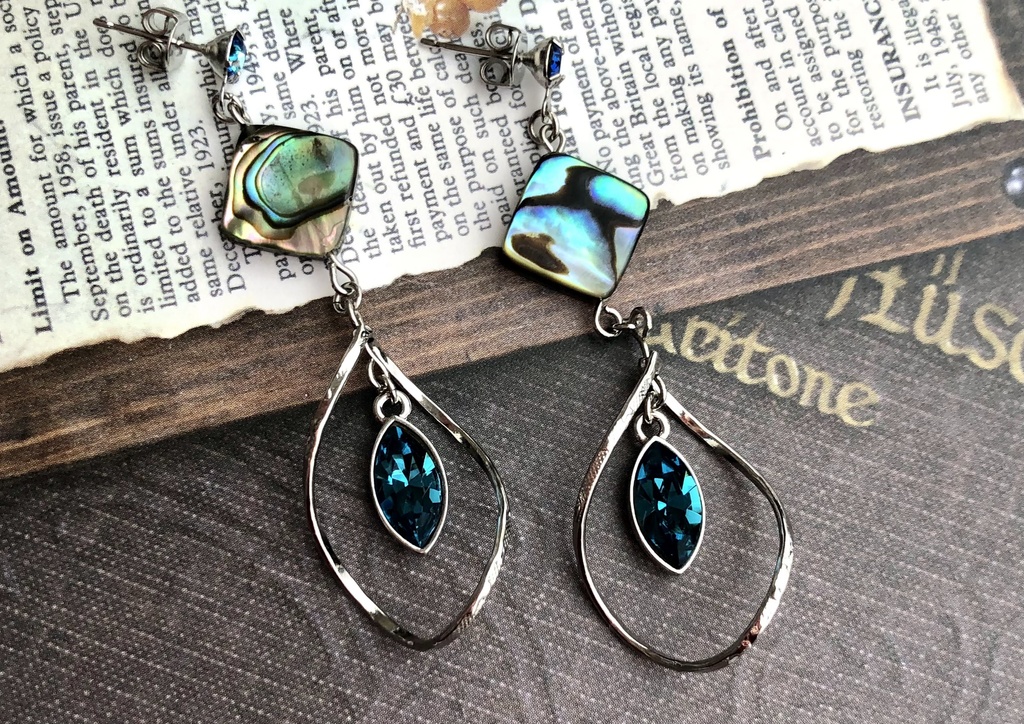 【展示のみ】冥き泡沫のイヤリング/ピアス(アーモロートイメージ)