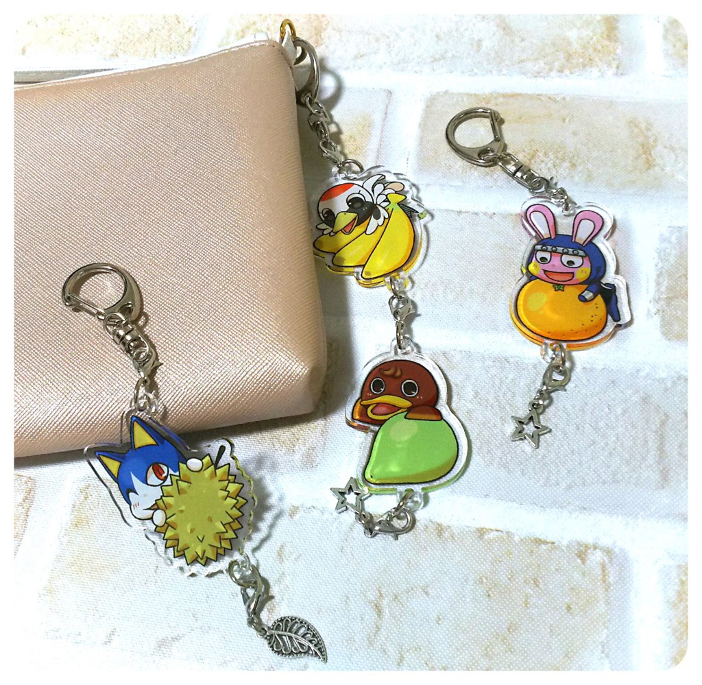 つながるアクリルキーホルダー