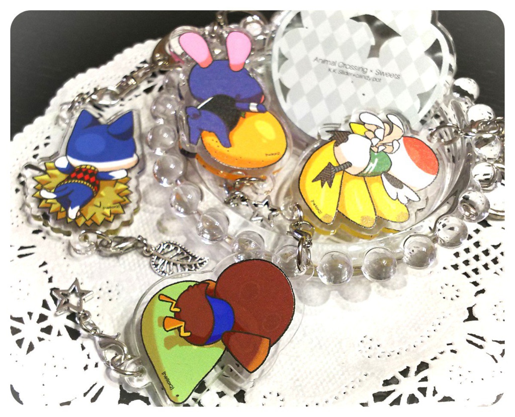 つながるアクリルキーホルダー