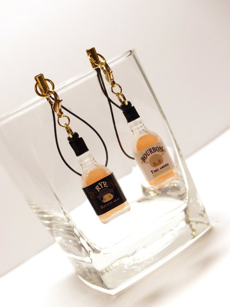 ウィスキーボトルストラップ Minase Ichigo Booth