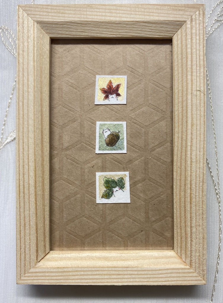 しらたまさんミニ額「紅葉とどんぐりと葛の葉」