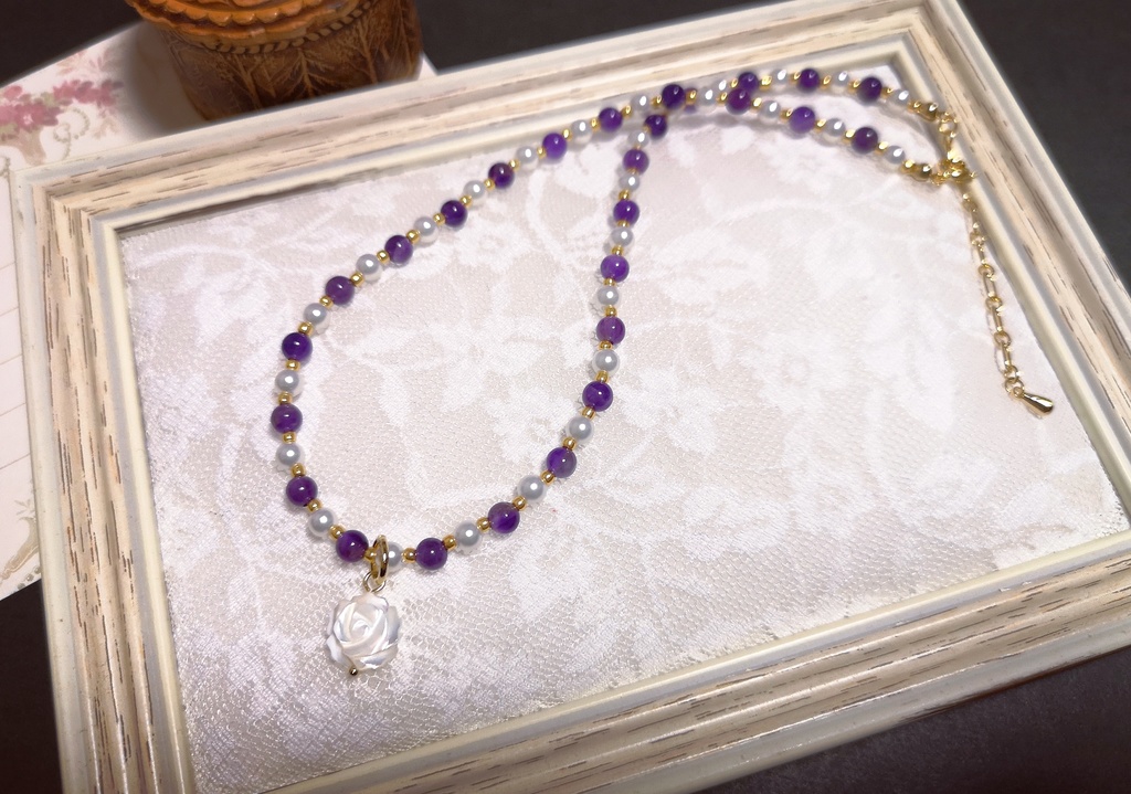 ひらひらり ｰﾈｯｸﾚｽｰ