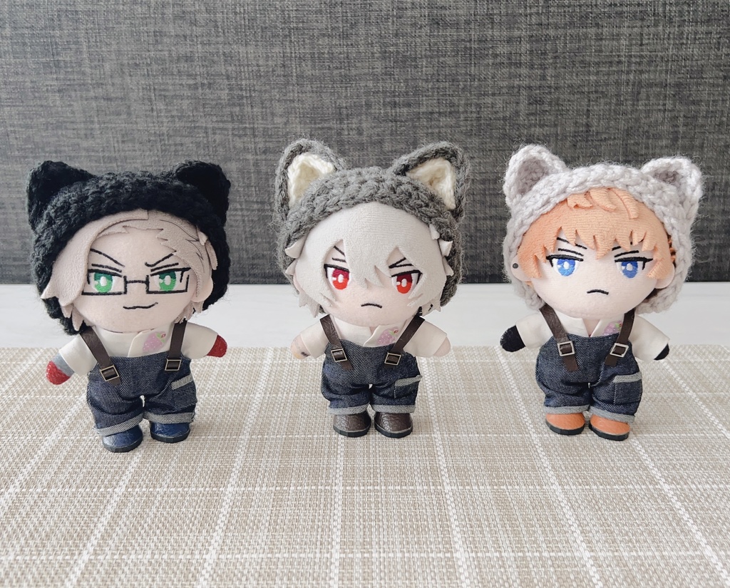 ねこさんチーム【10-12cmぬい用毛糸帽子】