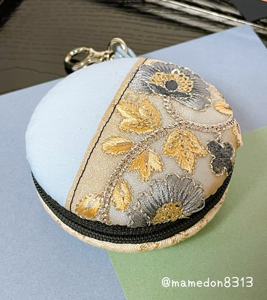 牡丹の君  英雄マカロンポーチ