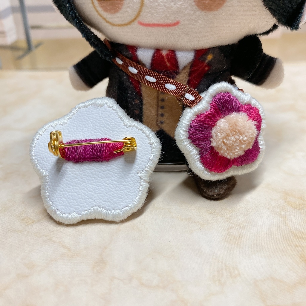 ぬい用ポシェット&ブローチのセット