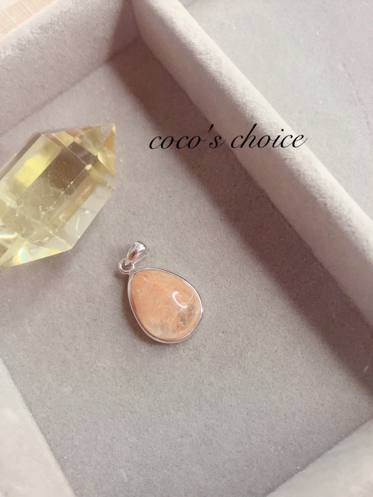 「Pink gold flower rutile  pendant top」