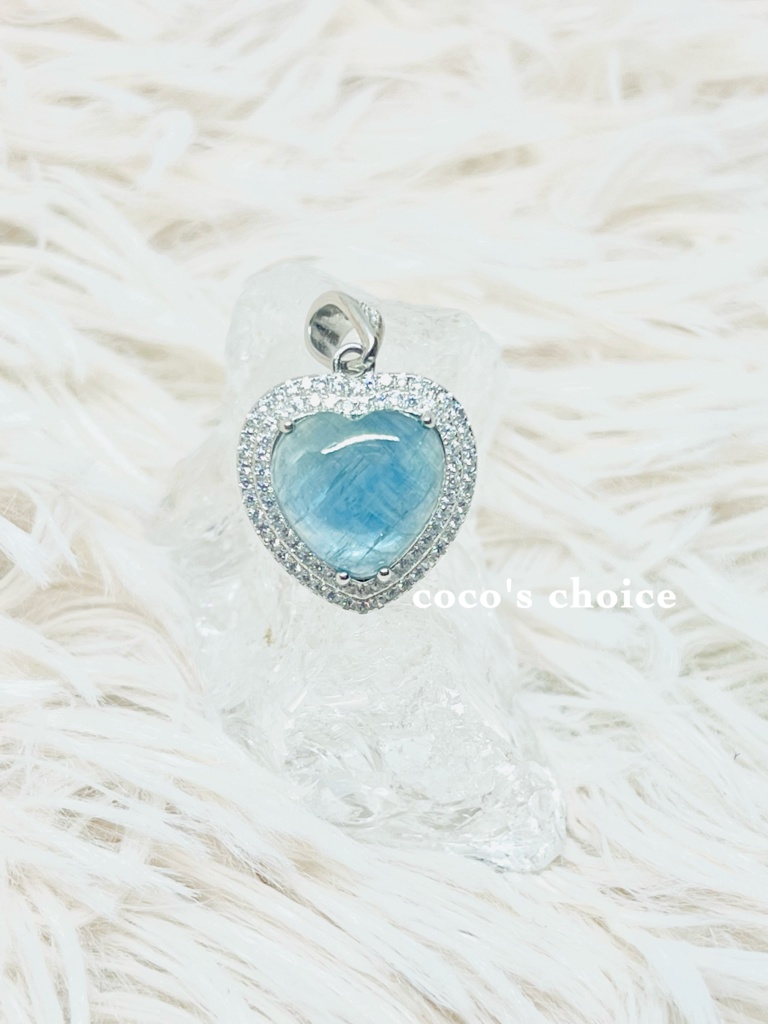 「kyanite：pendant top」