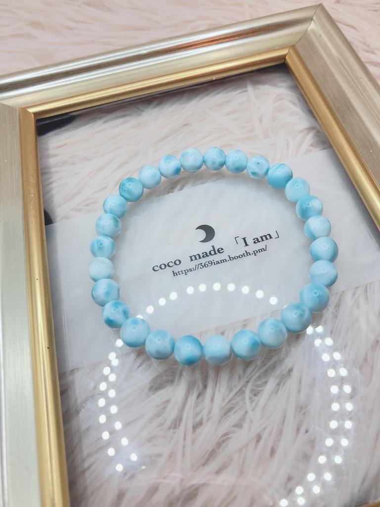 「カリブ海の宝石：Larimar」