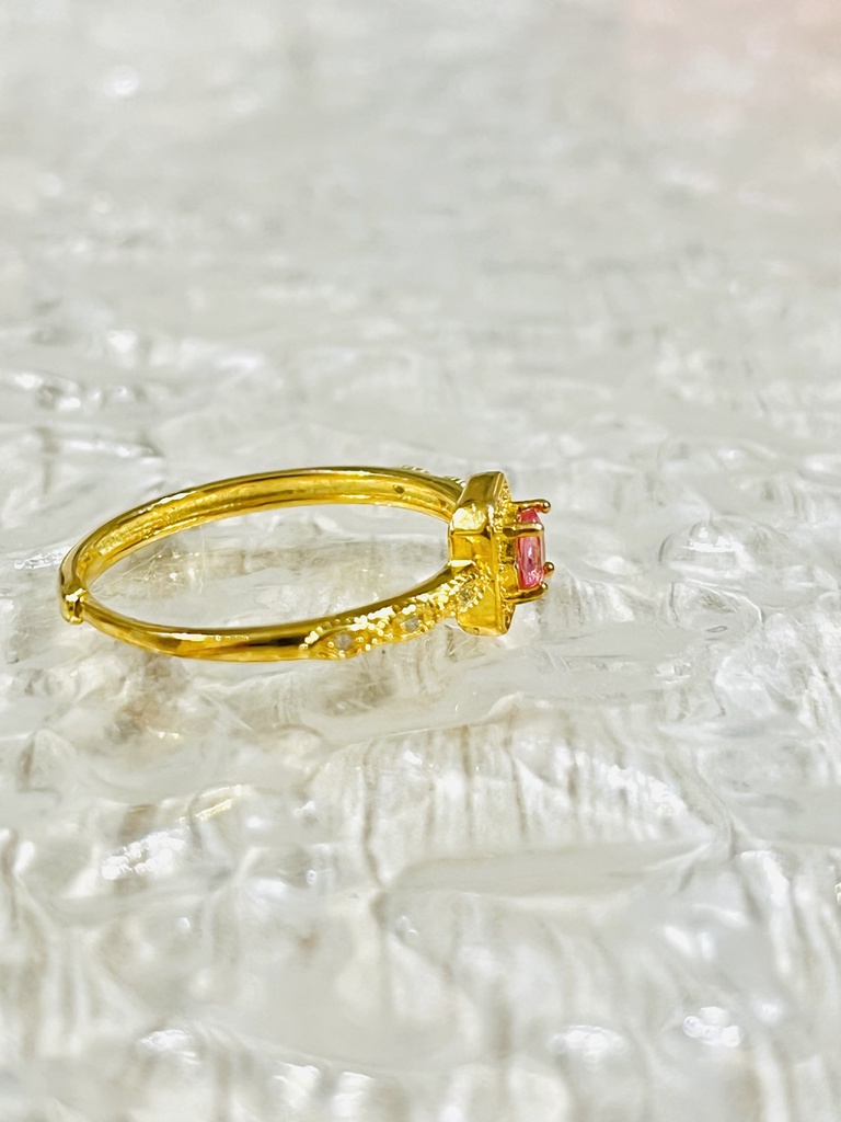 「pink sapphire:Ring」