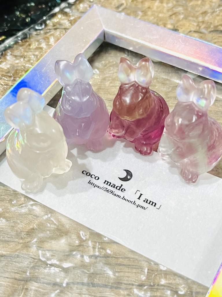 「Fluorite：手乗り兎さん（40mmサイズ)」