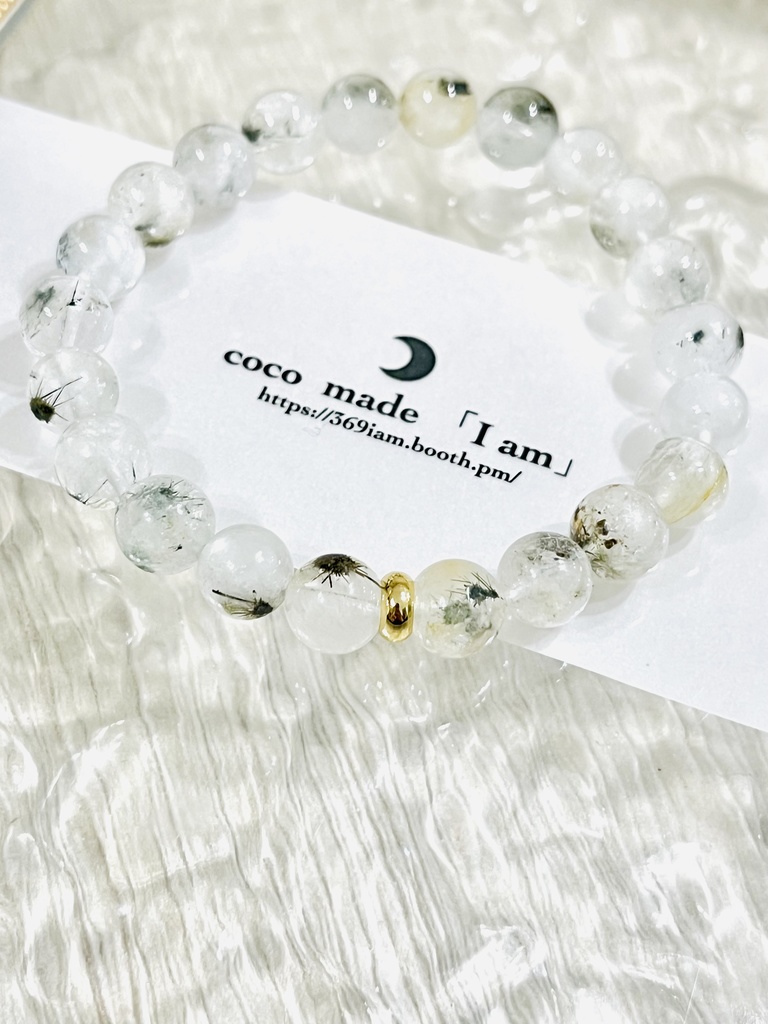 希少「星入り水晶：hollandite in quartz⭐︎」