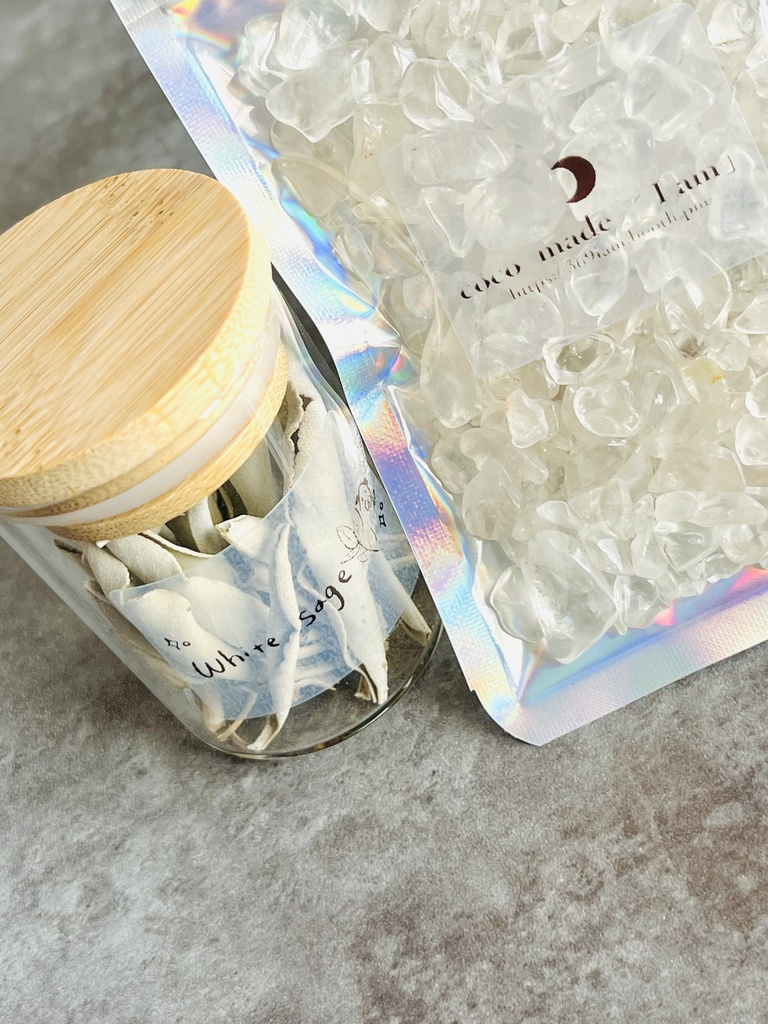 「White sage🌿×clear quartz：サインジ産細石　small」