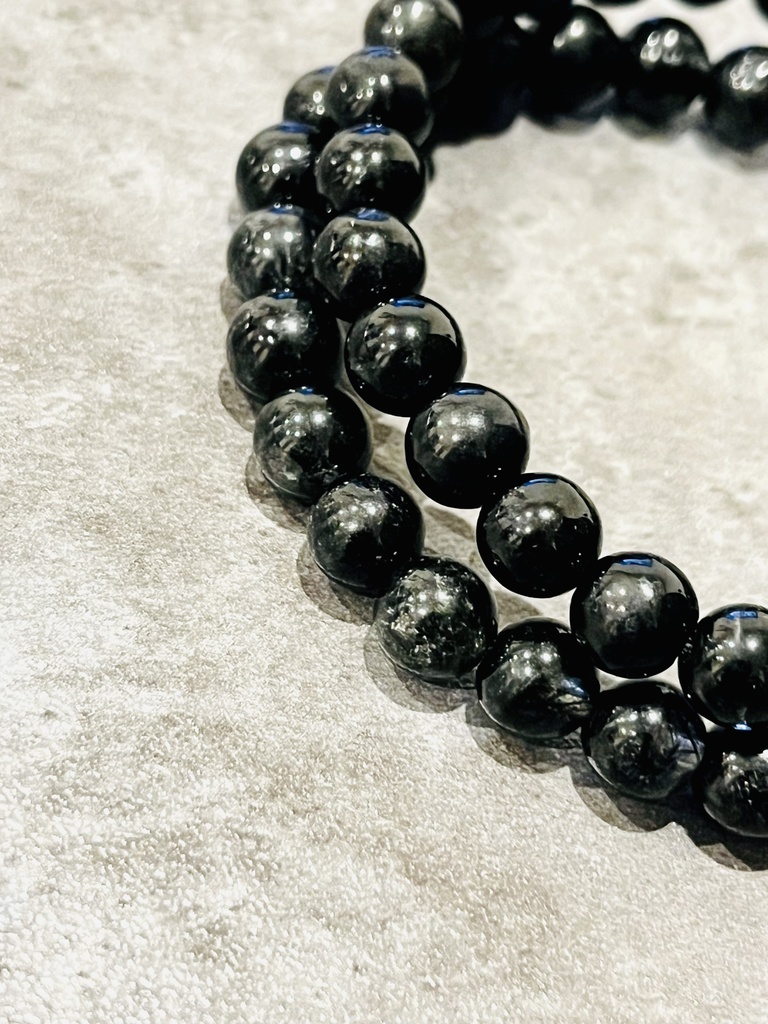 「black rutile①」