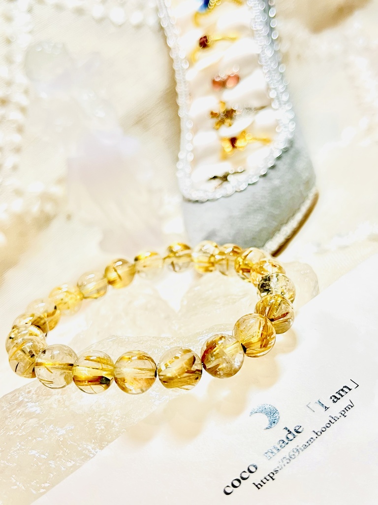 「gold Titin Rutilequartz：hematite入り：勝利のVサイン🌈✌︎」