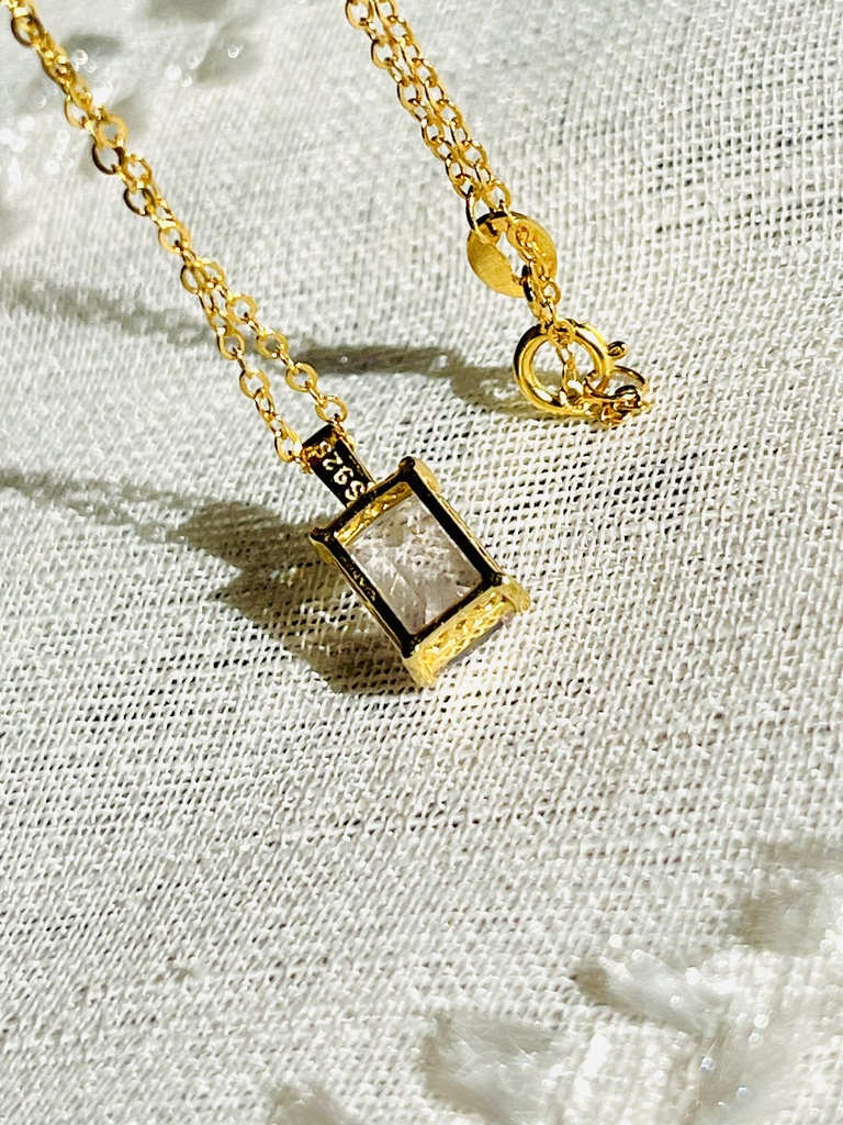 「Scorolite:necklace」