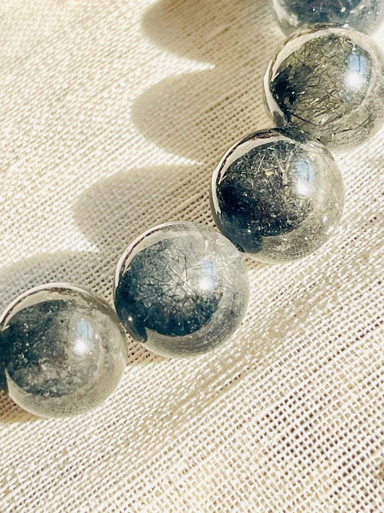 レア✴︎「silverBlack rutile:Garden in」