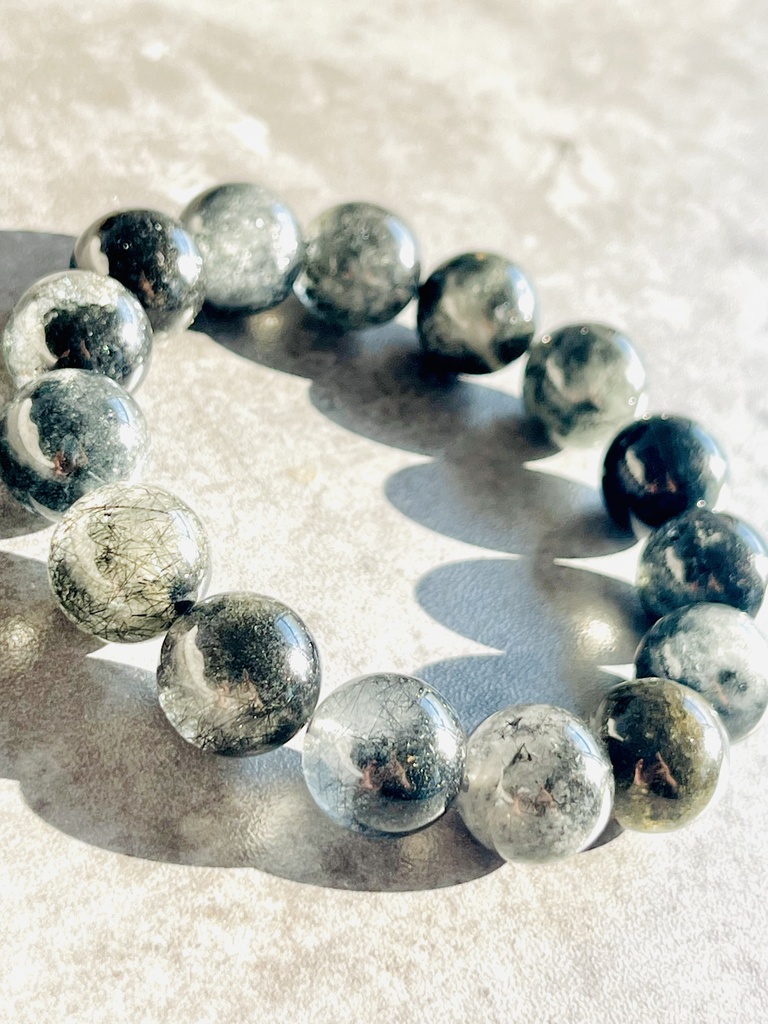 レア✴︎「silverBlack rutile:Garden in」