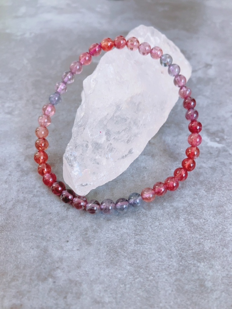 ⭐︎「mix color spinel×goldcolorbracelet付き」