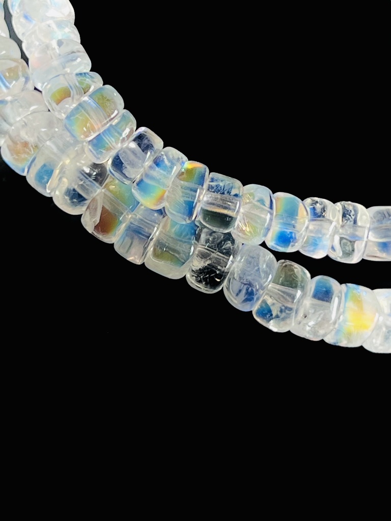 満月夜「rainbow moon stone:マダガスカル産」