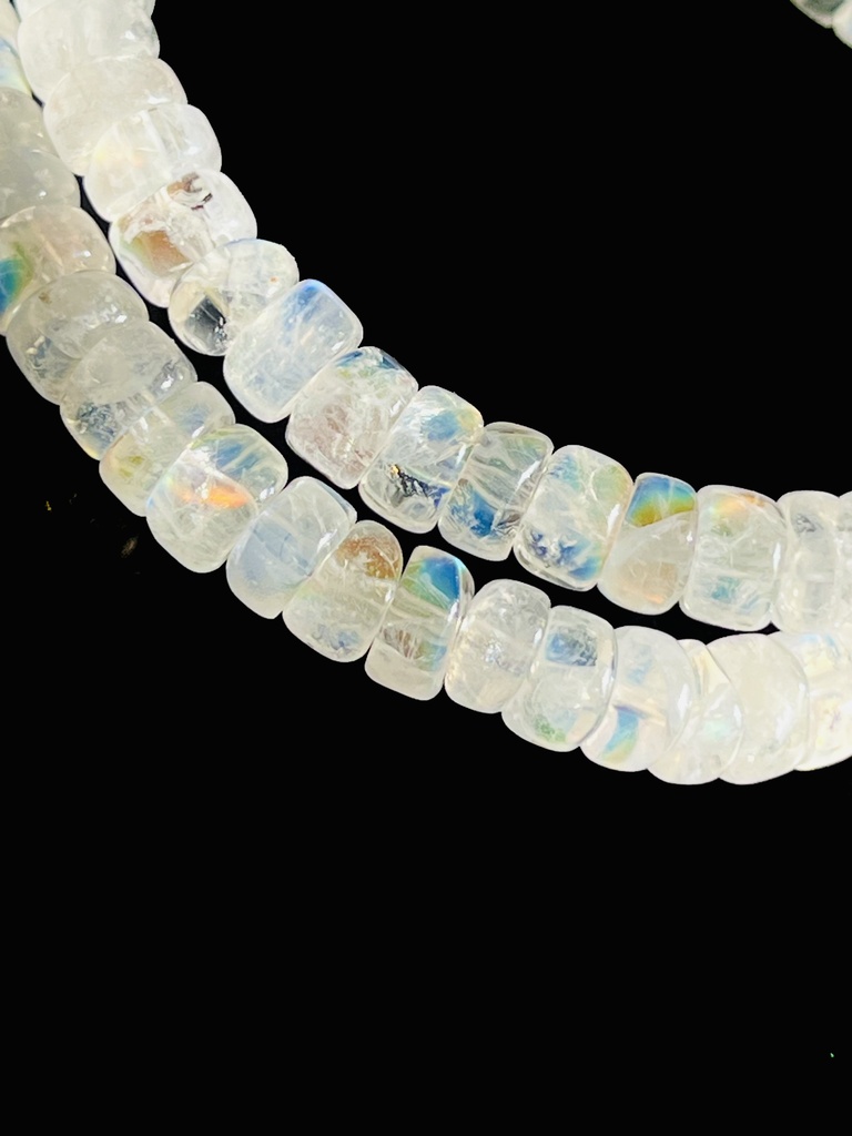 満月夜「rainbow moon stone:マダガスカル産」