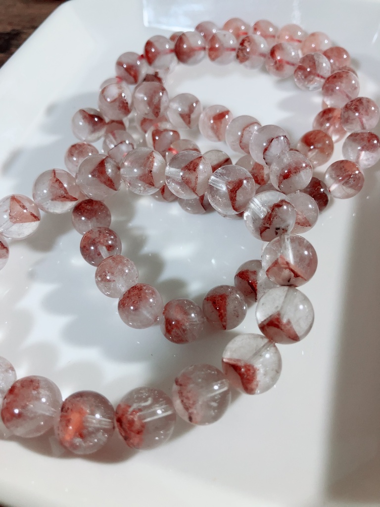 「縁起物：赤富士🗻REDPhantom quartz」