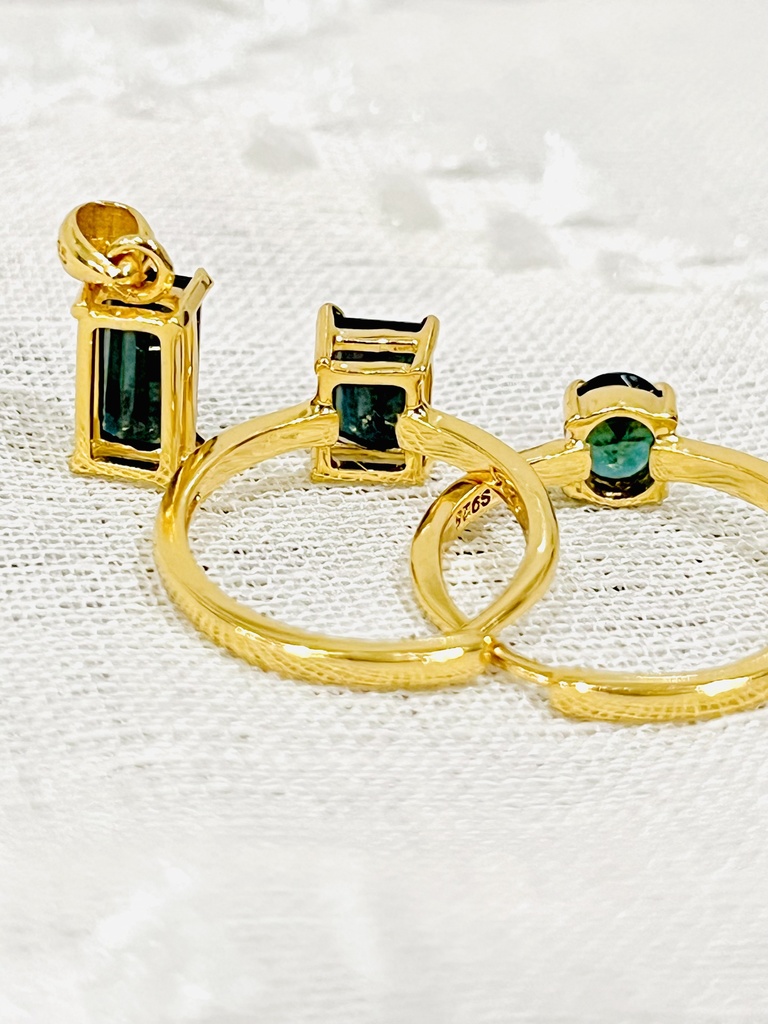 ⭐︎「宝石質:indigoblue tourmaline」