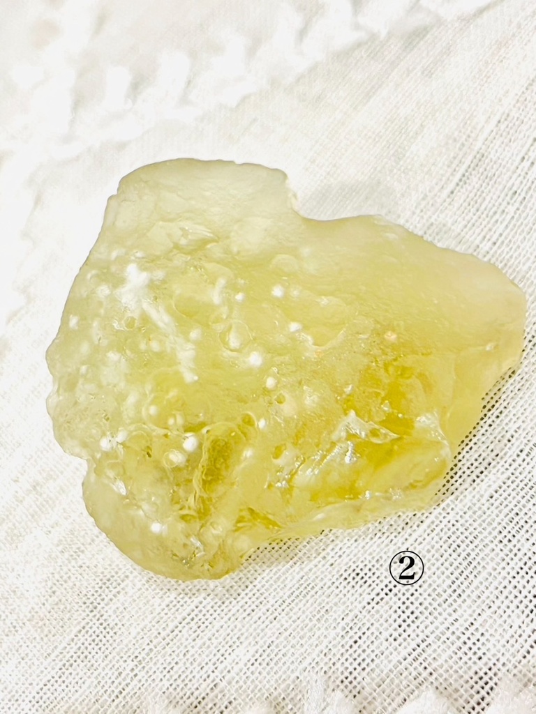 👼「Libyan glass:原石」