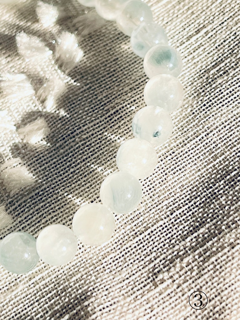 「Blue rutile:藍針水晶」