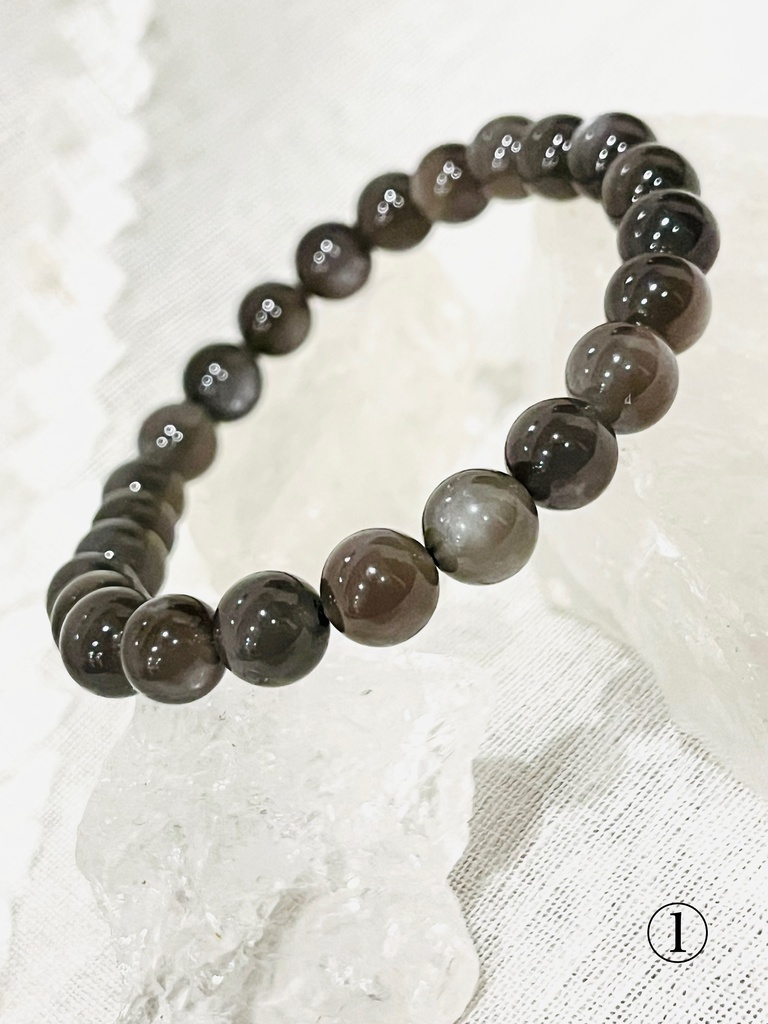 ⭐︎「black moon stone」